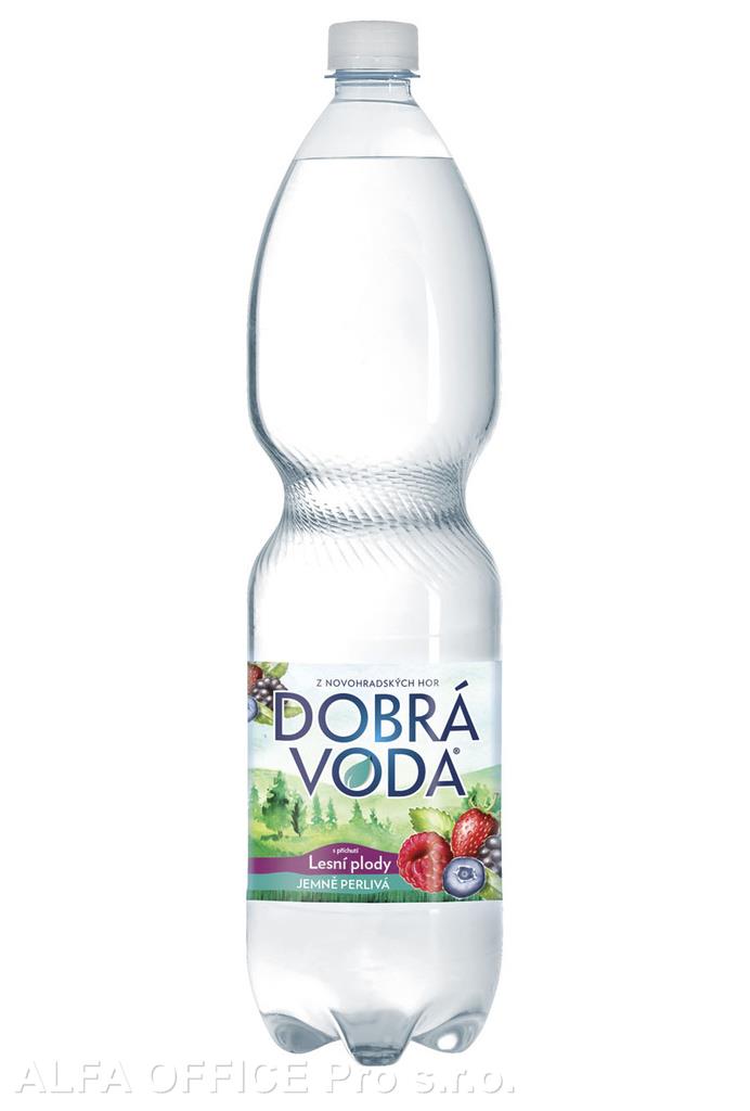 Dobrá voda s příchutí - lesní plody / jemně perlivá / 1,5 l